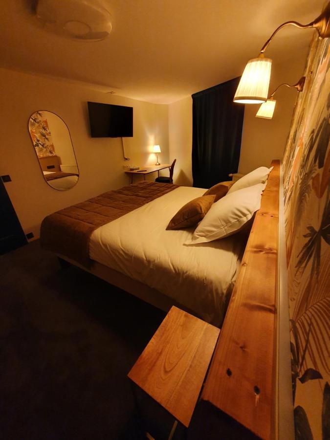 Logis Hotel Restaurant L'Odyssee Champetre Le Lude Esterno foto
