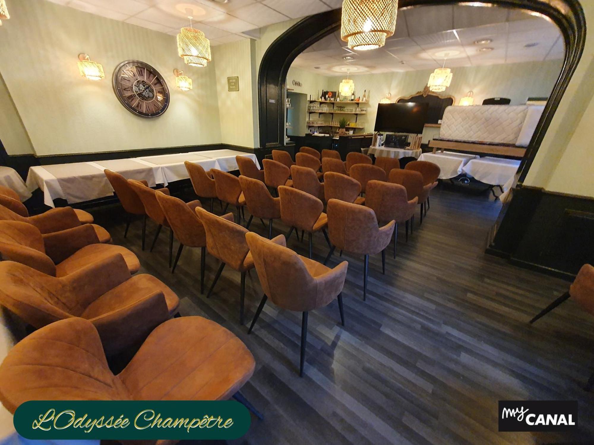 Logis Hotel Restaurant L'Odyssee Champetre Le Lude Esterno foto